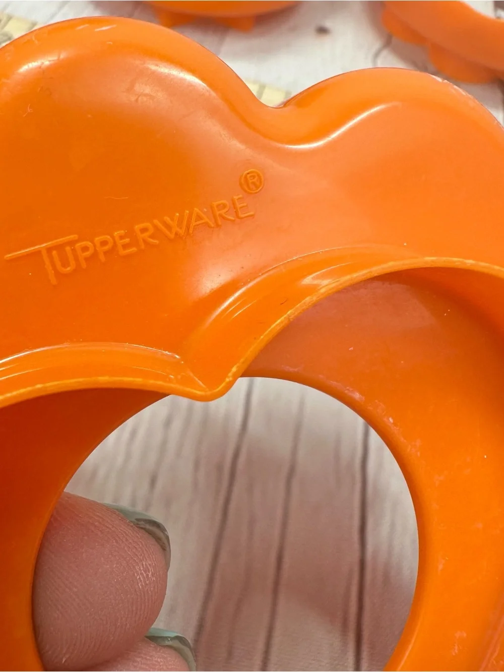 Vtg Tupperware cut a shape Orange nesting Cookie Cutter Set retro
